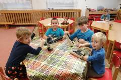 Čertík klepe na dveře