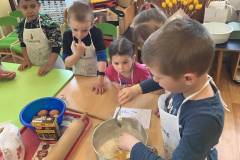 Pečeme perníková vajíčka