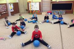 Se sokolem do života - cvičení s míčem