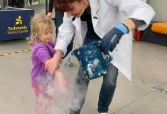 9d7dd089-ff85-4717-9b4b-077d21c47bd8